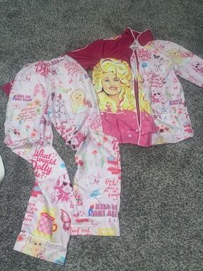 Dolly Parton Pink Graphic Pajama Set